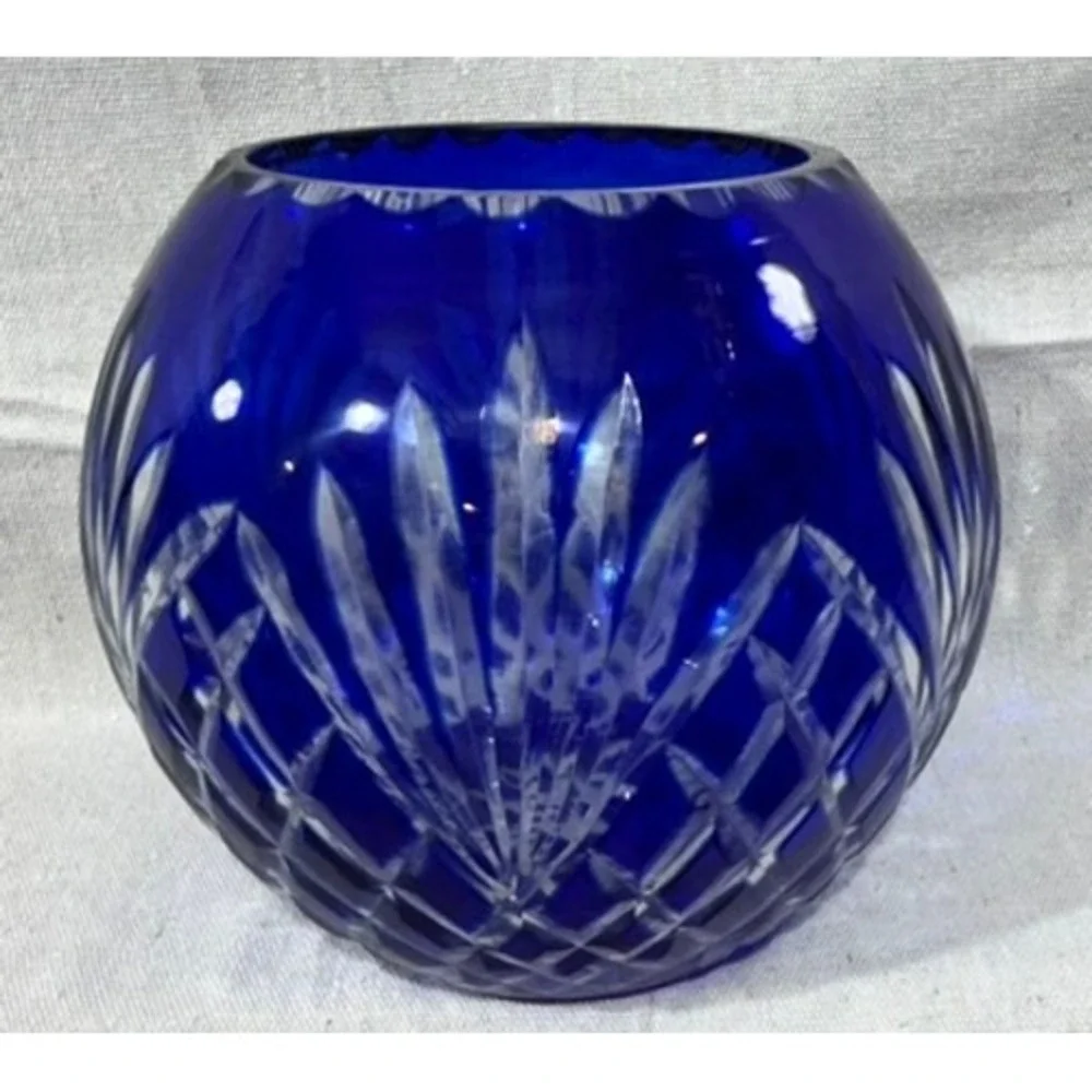 Godinger Crystal Legends Cobalt Blue Cut Crystal Rose Bowl Vase Made in Romania